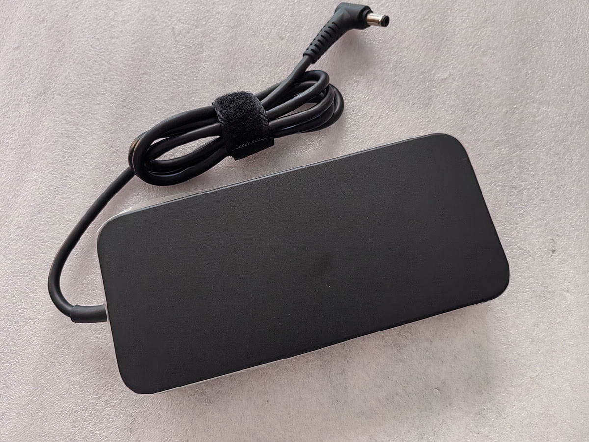 OEM Slim Delta 20V 11,5A 230W  – Pc Gaming Uk Bewertung und Preis
